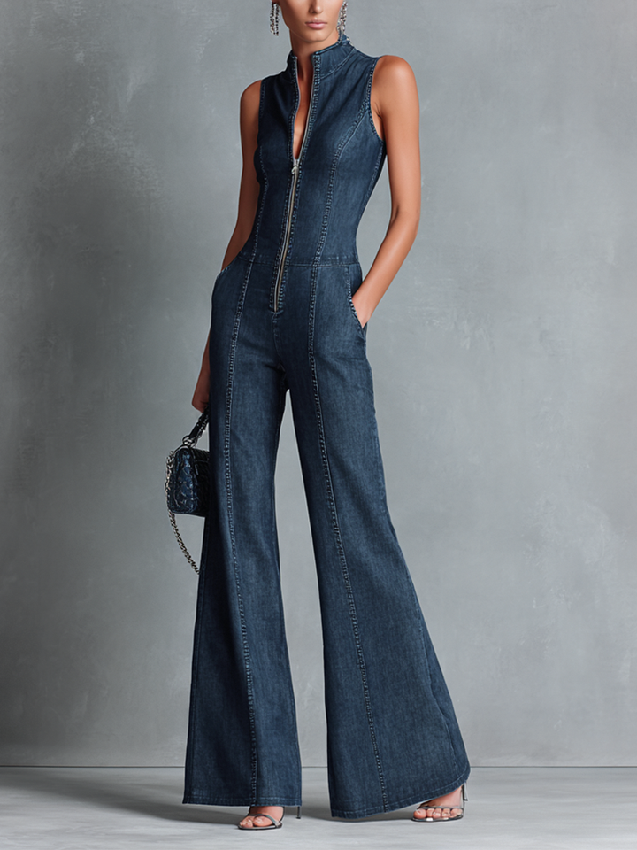 Valentino - Salopette senza maniche in denim blu scuro con colletto alto svasato in stile retrò