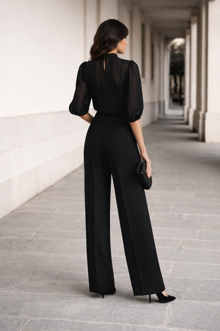 Valentina | Set di Tre Pezzi Comprendente una Canotta Trasparente e Pantaloni a Gamba Larga.