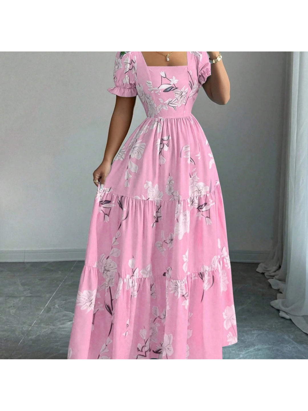 2026 New Arrival Fashionable Elegant Square- Neck Floral Print Dress