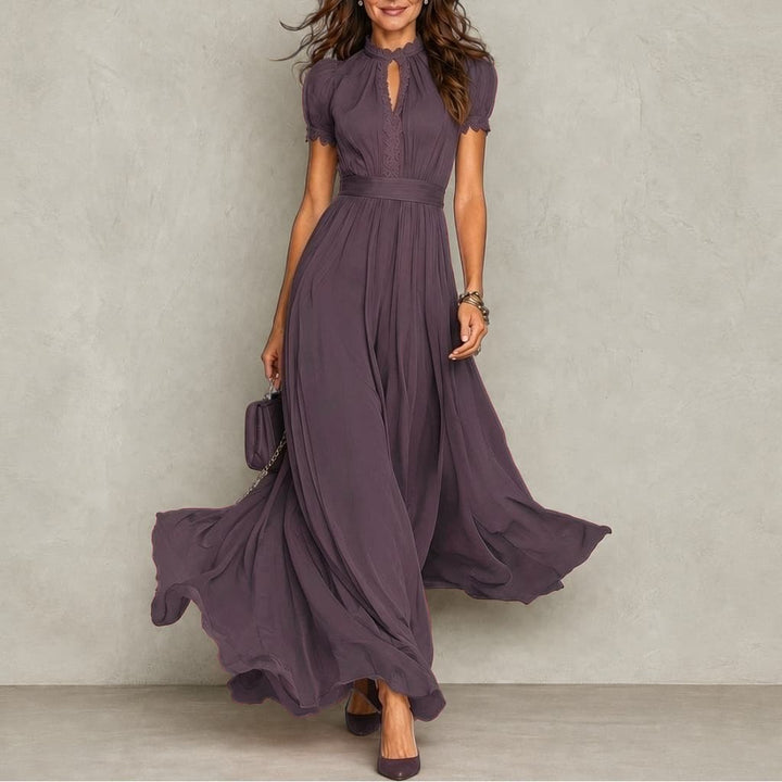 Zoey | Vestito Plissettato con Collo Volant