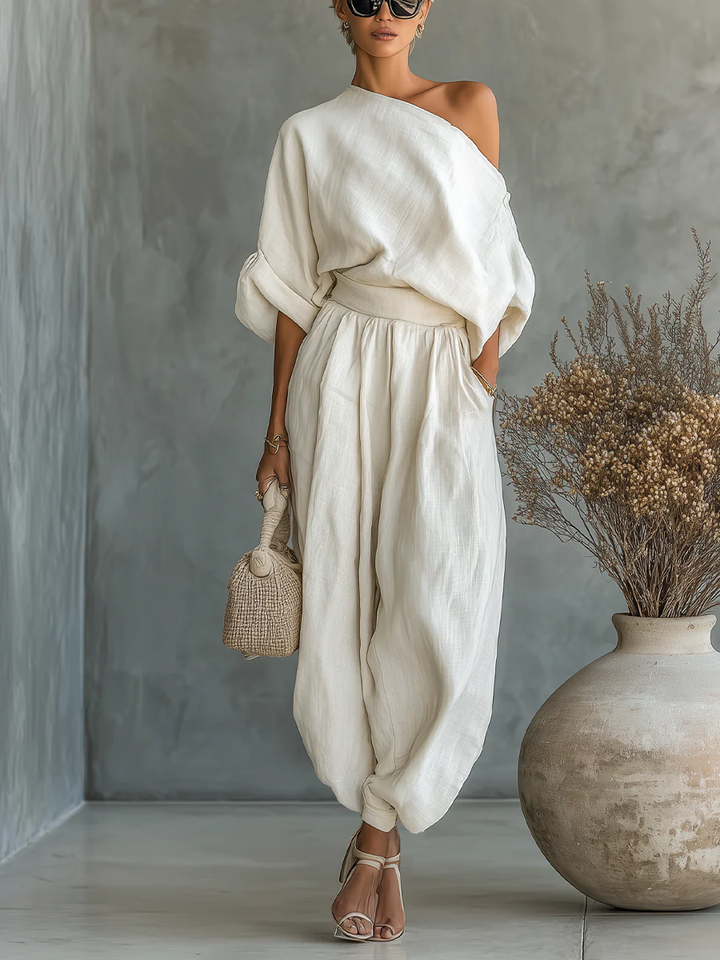 Eleonora | Set Elegante Due Pezzi con Spalla Scoperta