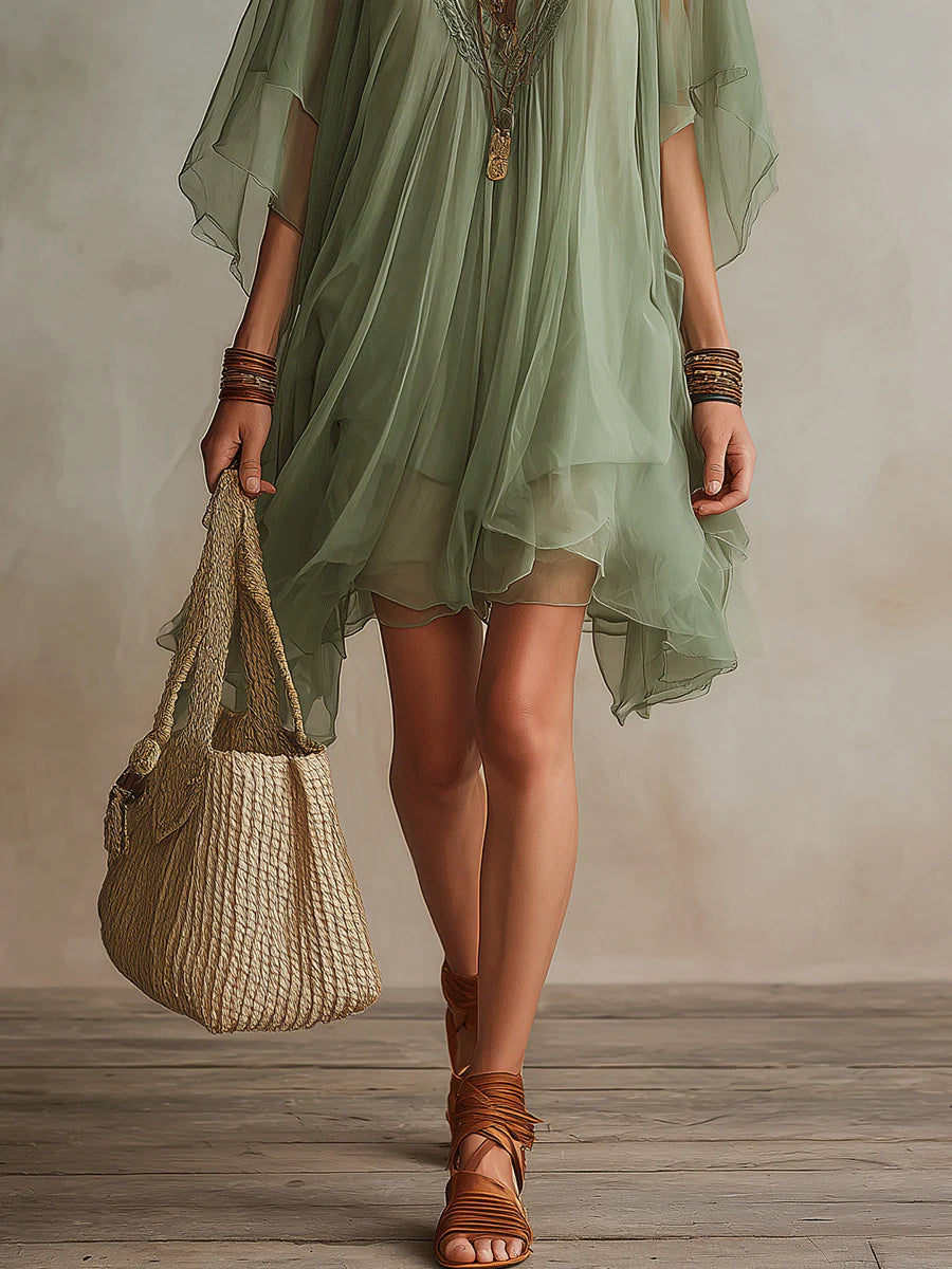 Abito Mini Flowy a V in Chiffon Verde