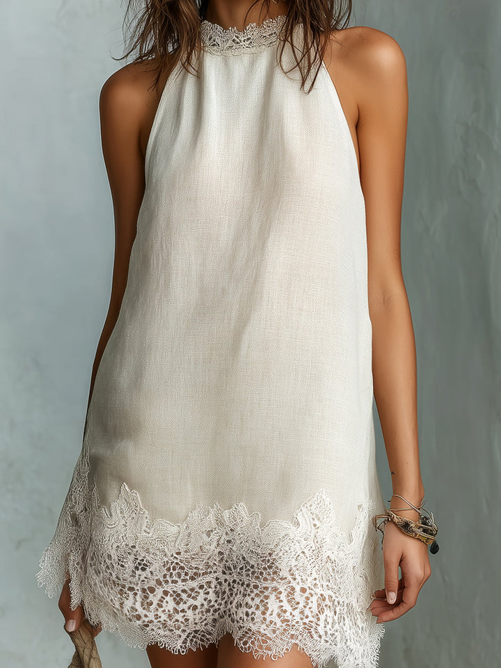 Chic Mini Abito con Scollo a Halter e Bordo in Pizzo Color Avorio
