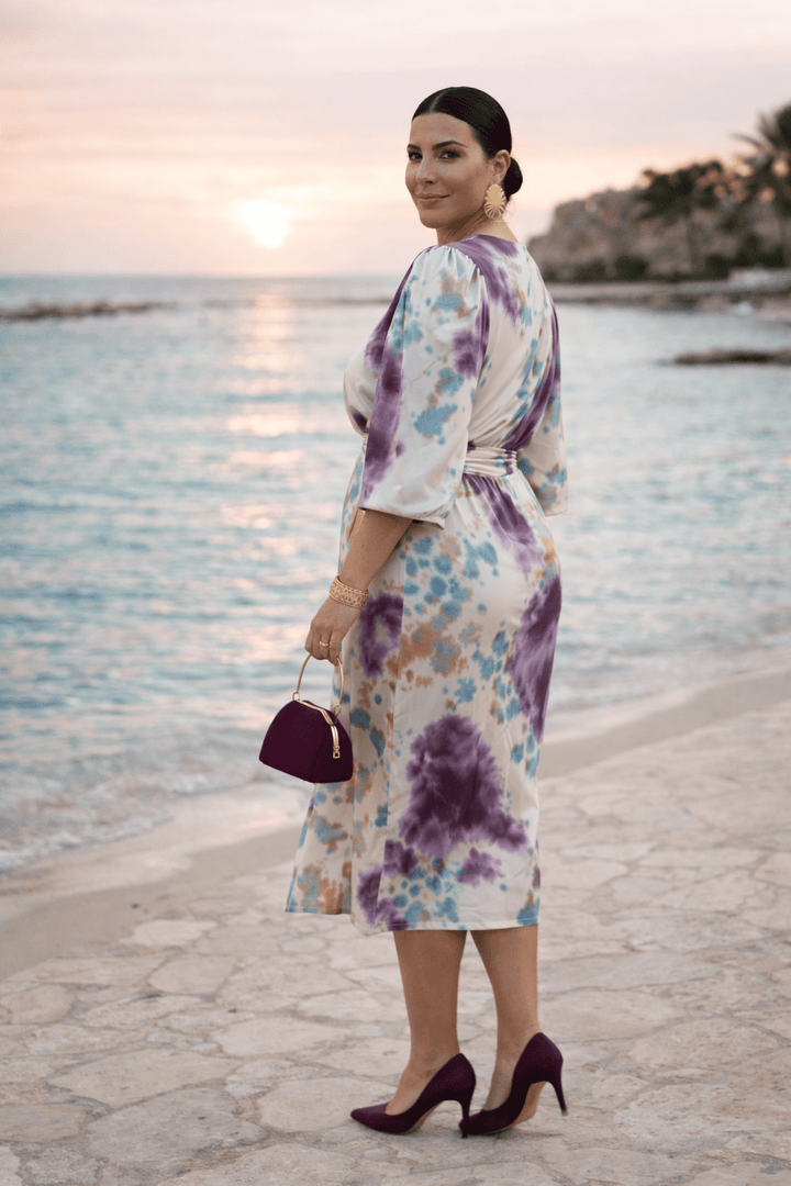 Olivia | Vestito midi stampato con scollo a V e cintura