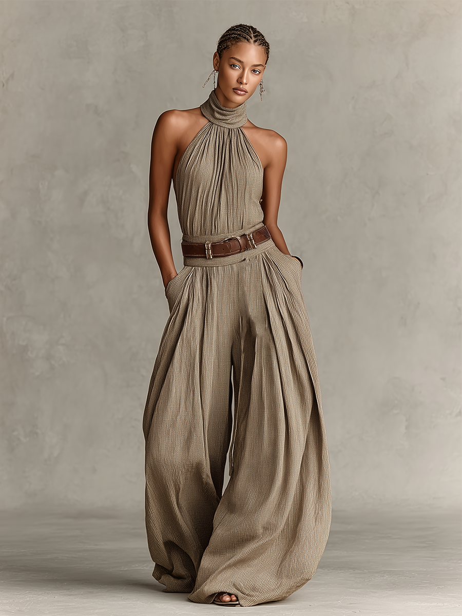 Lucie - Tuta da donna color taupe con colletto a halter e vestibilità aderente